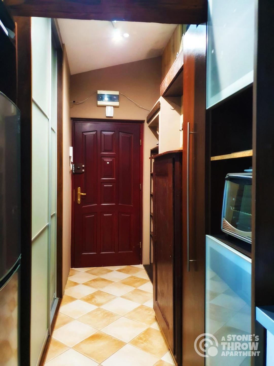 A Stone'S Throw Apartment 克拉科夫 外观 照片